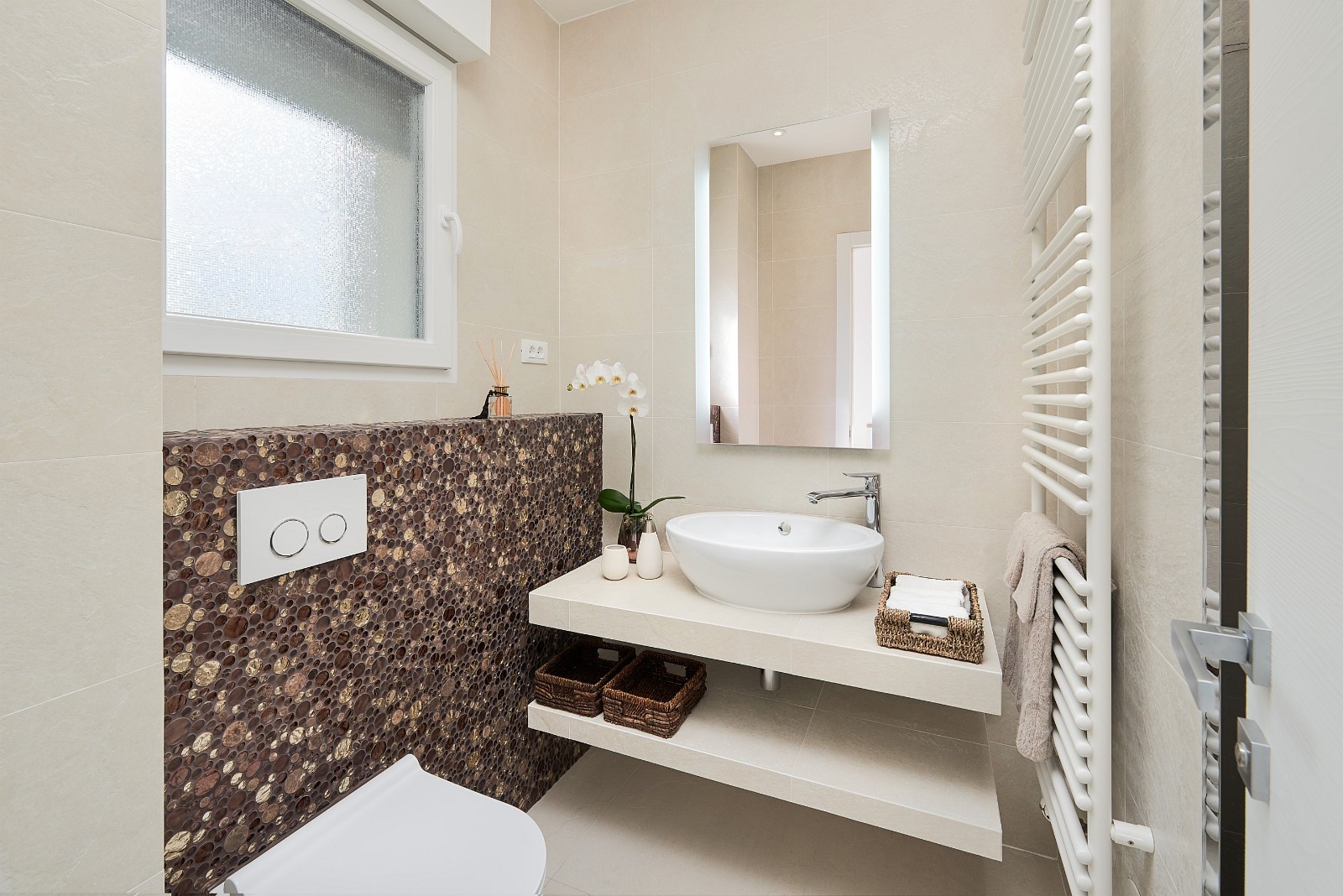 Bedroom 1 en-suite, with shower, towel heater and custom tiles